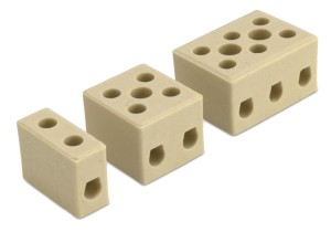KOSTKA ŁĄCZENIOWA CERAMICZNA, 1P, BIAŁA, STEATYT, 6 MM2, 450V,  OPAKOWANIE 117 SZTUK MODEL BM9519