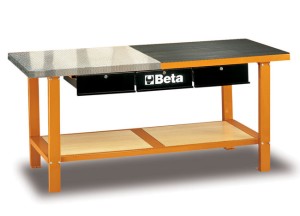 STÓŁ WARSZTATOWY Z TRZEMA SZUFLADAMI I PÓŁKĄ, BLAT POKRYTY BLACHĄ ALUMINIOWĄ I GUMĄ, POMARAŃCZOWY, MODEL 5600/C56MO, 865X2000X640MM