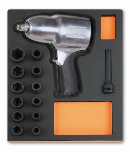 WKŁAD PROFILOWANY NA ZESTAW NARZĘDZI 2450/M305, MODEL 2451/MV305