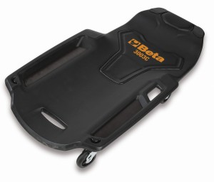 LEŻANKA Z TWORZYWA SZTUCZNEGO, WYTRZYMAŁEGO NA UDERZENIA. MAKSYMALNE OBCIĄŻENIE 120 KG, MODEL 3003C