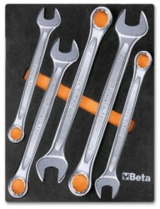 KOMPLET KLUCZY 5 SZT.W MIĘKKIM WKŁADZIE PROFILOWANYM, MODEL 2450/M06