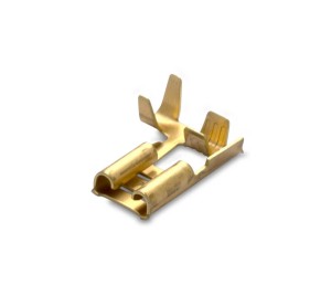 NASUWKA NIEIZOLOWANA KĄTOWA 90DEG MOSIĄDZ, 2.5-6.3/0.8, ZAKRES 1.5-2.5 MM2, OPAKOWANIE BLISTER 25 SZTUK, MODEL BM01295S