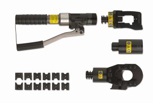 PRASA RĘCZNA HYDRAULICZNA, Z WYPOSAŻENIEM, GŁOWICA 200A, MATRYCA DO NIEIZOLOWANYCH 10-185 MM2, GŁOWICA 200F, KASETA MODEL BM200