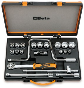 ZESTAW NASADEK 920AS Z AKCESORIAMI, 3/8-1,1/4, 21 ELEMENTÓW, W PUDEŁKU METALOWYM, MODEL 920AS/C15