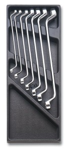 WKŁAD PROFILOWANY TWARDY Z ZESTAWEM 7 KLUCZY 90, 6-19MM, MODEL 2424/T40