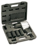 KLUCZ UDAROWY PNEUMATYCZNY, DWUKIERUNKOWY, Z ZABIERAKIEM 3/4, MODEL 1928 Z ZESTAWEM 4 NASADEK 728L 27-30-32-36MM, W PUDEŁKU, MODEL 1928/K4